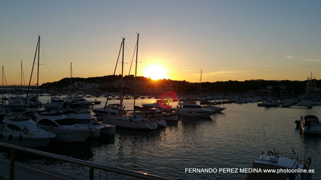 Photo: Puerto Deportivo, Roda de Bará, Tarragona, España. ©Fernando Pérez Medina: photoonline.es - 3wpc.es - advertisingonline.es Puerto Deportivo, Roda de Bará, Tarragona, España 640w