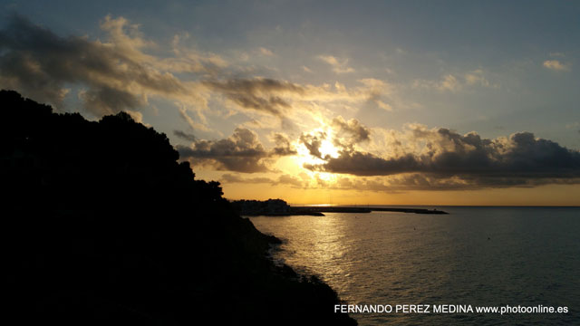 Plaza de la Ermita, Roda de Bará, Tarragona, España 640w
