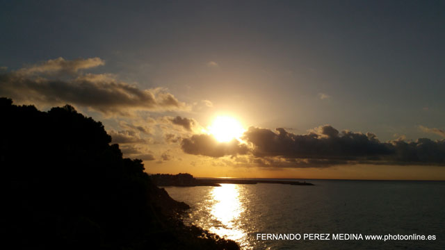 Plaza de la Ermita, Roda de Bará, Tarragona, España 640w