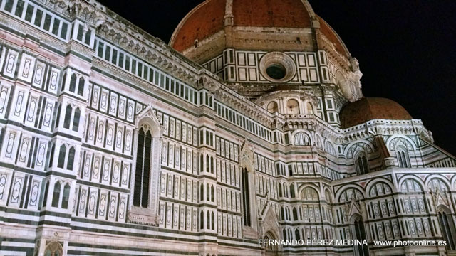 Cattedrale di Santa Maria del Fiore, Piazza del Duomo, Florencia, Italia 640w