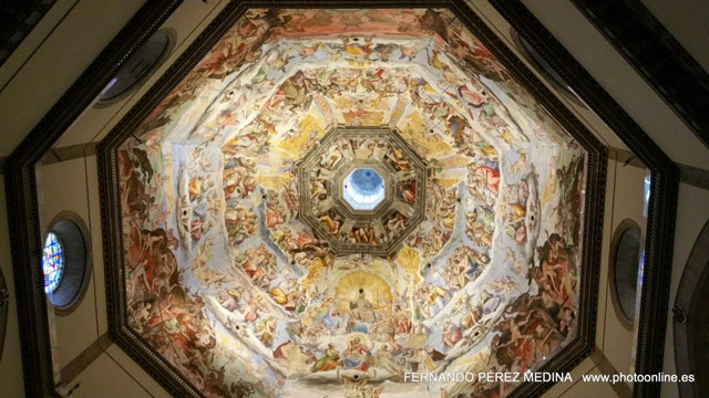 Cattedrale di Santa Maria del Fiore, Piazza del Duomo, Florencia, Italia 640w