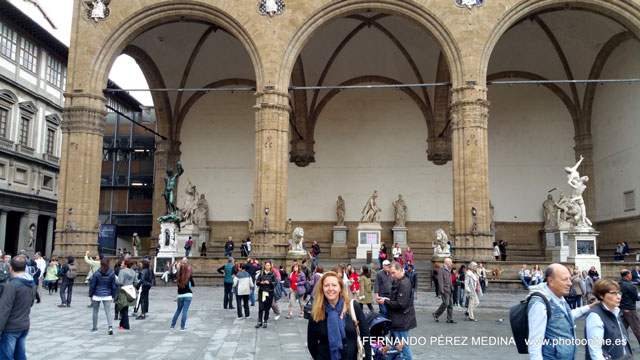 Piazza della Signoria, Florencia, Italia 640w