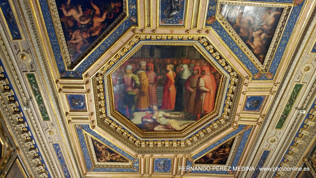Palazzo Vecchio, Piazza della Signoria, Florencia, Italia 640w