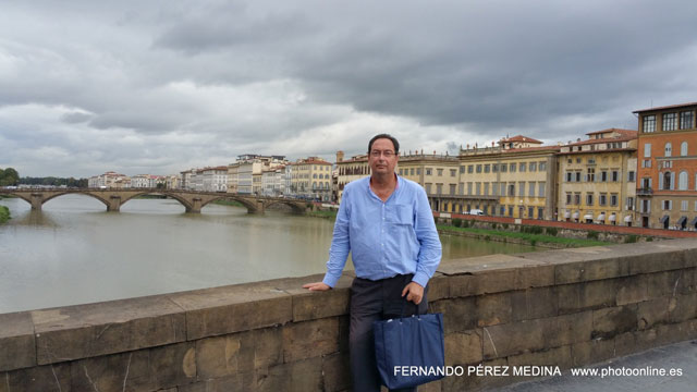 Photo: Ponte Santa Trinita, Florencia, Italia. ©Fernando Pérez Medina: photoonline.es - 3wpc.es - advertisingonline.es Ponte Santa Trinita, Florencia, Italia 640w