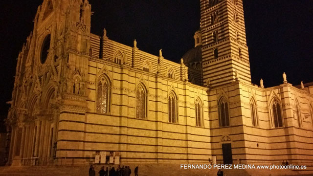 Photo: Siena, Italia. ©Fernando Pérez Medina: photoonline.es - 3wpc.es - advertisingonline.es Siena, Italia 640w