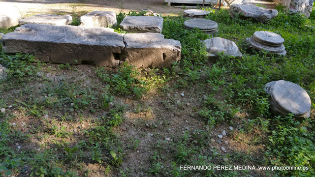 Photo: Teatro de Dioniso Mitseon 25, Athina 117 42, Grecia. ©Fernando Pérez Medina: photoonline.es - 3wpc.es - advertisingonline.es Teatro de Dioniso Mitseon 25, Athina 117 42, Grecia 640w