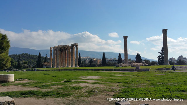 Templo de Zeus Olímpico Athens, Grecia 640w