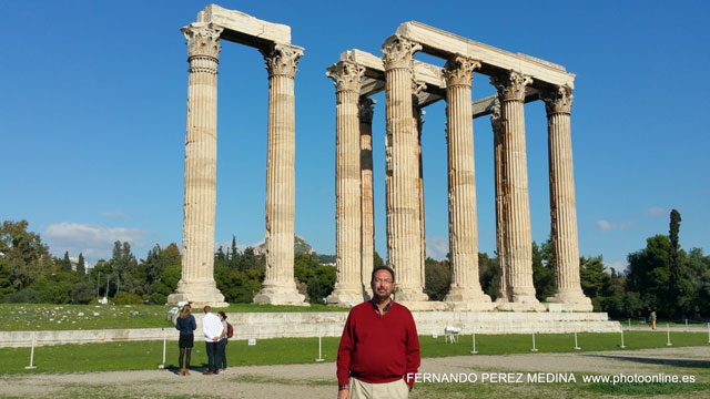 Photo: Templo de Zeus Olímpico Athens, Grecia. ©Fernando Pérez Medina: photoonline.es - 3wpc.es - advertisingonline.es Templo de Zeus Olímpico Athens, Grecia 640w