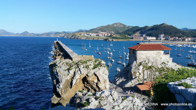 Castro Urdiales, Cantabria, España 640w