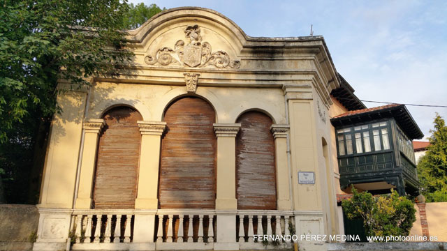 Comillas, Cantabria, España 640w