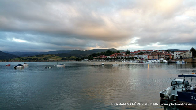 Photo: San Vicente de la Barquera, Cantabria, España. ©Fernando Pérez Medina: photoonline.es - 3wpc.es - advertisingonline.es San Vicente de la Barquera, Cantabria, España 640w