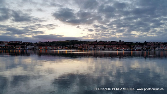 San Vicente de la Barquera, Cantabria, España 640w