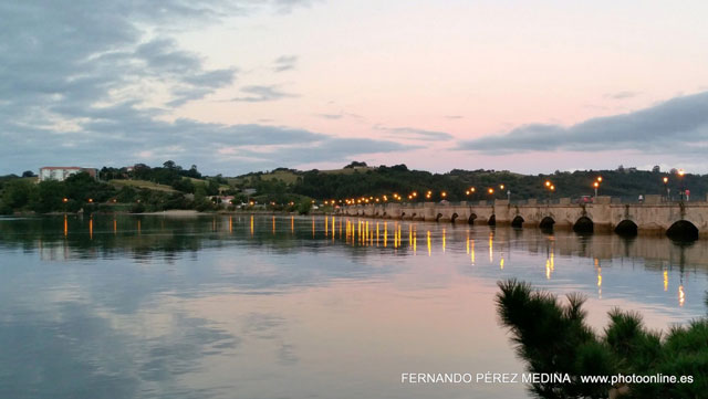 San Vicente de la Barquera, Cantabria, España 640w
