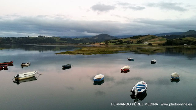 Photo: San Vicente de la Barquera, Cantabria, España. ©Fernando Pérez Medina: photoonline.es - 3wpc.es - advertisingonline.es San Vicente de la Barquera, Cantabria, España 640w