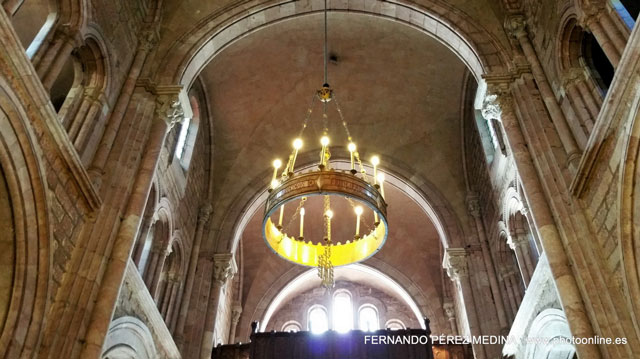 Photo: Santuario De Covadonga, Covadonga, Asturias, España. ©Fernando Pérez Medina: photoonline.es - 3wpc.es - advertisingonline.es Santuario De Covadonga, Covadonga, Asturias, España 640w