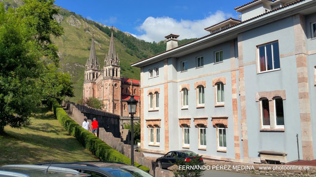 Photo: Santuario De Covadonga, Covadonga, Asturias, España. ©Fernando Pérez Medina: photoonline.es - 3wpc.es - advertisingonline.es Santuario De Covadonga, Covadonga, Asturias, España 640w