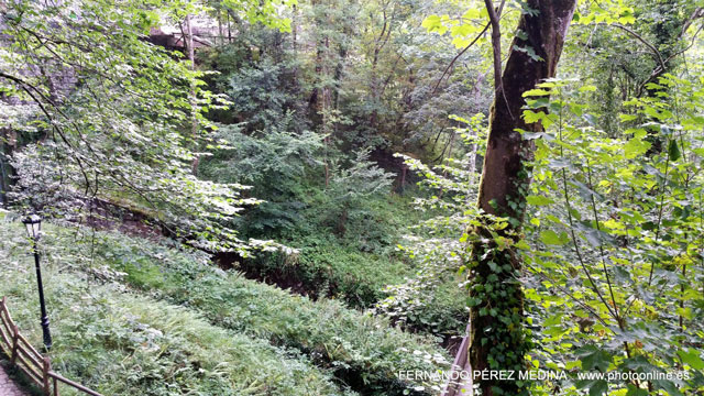 Santuario De Covadonga, Covadonga, Asturias, España 640w