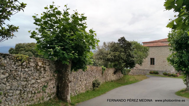 Photo: San Vicente de la Barquera, Cantabria, España. ©Fernando Pérez Medina: photoonline.es - 3wpc.es - advertisingonline.es San Vicente de la Barquera, Cantabria, España 640w