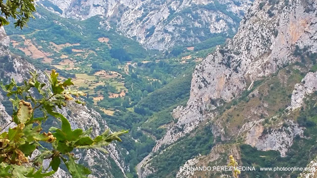 Photo: Mirador de La Reina, Asturias, España. ©Fernando Pérez Medina: photoonline.es - 3wpc.es - advertisingonline.es Mirador de La Reina, Asturias, España 640w