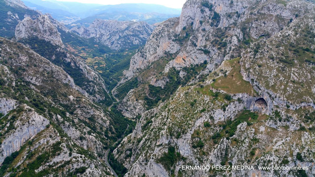 Photo: Mirador de La Reina, Asturias, España. ©Fernando Pérez Medina: photoonline.es - 3wpc.es - advertisingonline.es Mirador de La Reina, Asturias, España 640w