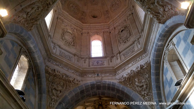 Monasterio de Santo Toribio de Liébana, Camaleño, Cantabria, España 640w