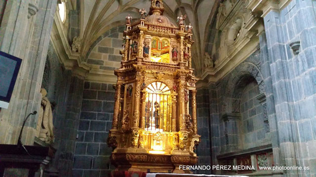 Monasterio de Santo Toribio de Liébana, Camaleño, Cantabria, España 640w