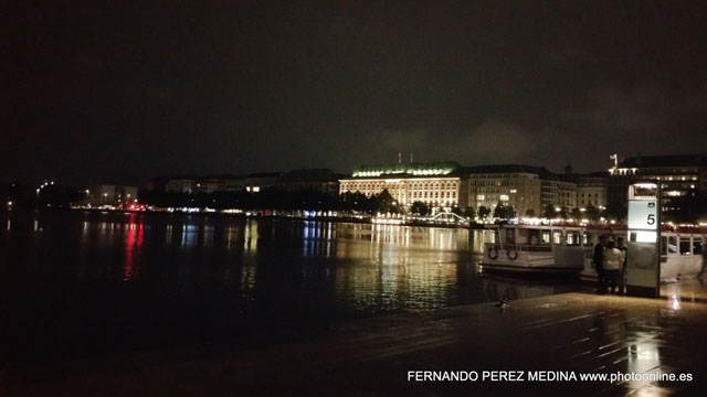 Photo: Hamburgo, Alemania. ©Fernando Pérez Medina: photoonline.es - 3wpc.es - advertisingonline.es Hamburgo, Alemania 640w