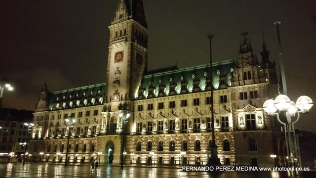 Photo: Hamburgo, Alemania. ©Fernando Pérez Medina: photoonline.es - 3wpc.es - advertisingonline.es Hamburgo, Alemania 640w