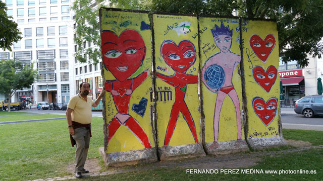 Photo: Potsdamer Platz, Berlín, Alemania. ©Fernando Pérez Medina: photoonline.es - 3wpc.es - advertisingonline.es Potsdamer Platz, Berlín, Alemania 640w