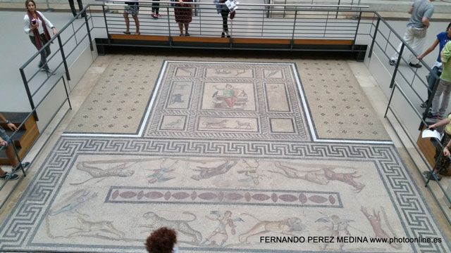 Photo: Pergamon Museum, Berlín, Alemania. ©Fernando Pérez Medina: photoonline.es - 3wpc.es - advertisingonline.es Pergamon Museum, Berlín, Alemania 640w