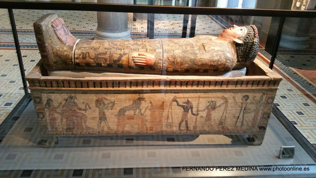 Photo: Neues Museum, Berlín, Alemania. ©Fernando Pérez Medina: photoonline.es - 3wpc.es - advertisingonline.es Neues Museum, Berlín, Alemania 640w