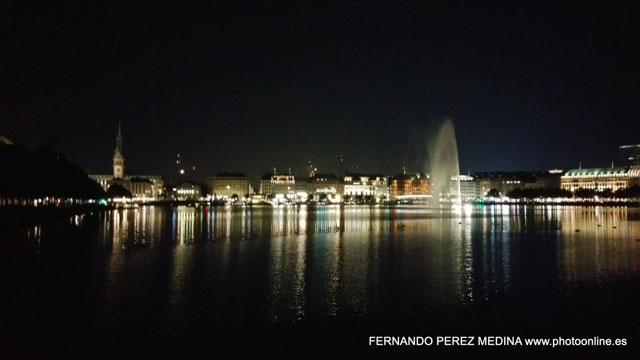 Photo: Hamburgo, Alemania. ©Fernando Pérez Medina: photoonline.es - 3wpc.es - advertisingonline.es Hamburgo, Alemania 640w
