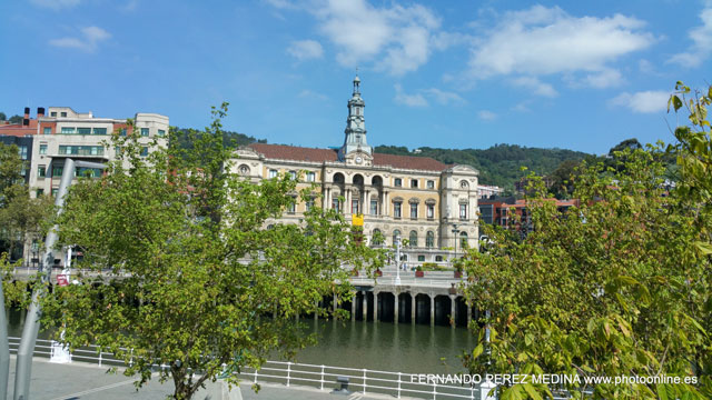 Photo: Bilbao; España. ©Fernando Pérez Medina: photoonline.es - 3wpc.es - advertisingonline.es Bilbao; España 640w