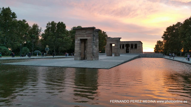 Photo: Templo de Debod, Madrid. ©Fernando Pérez Medina: photoonline.es - 3wpc.es - advertisingonline.es Templo de Debod, Madrid 640w