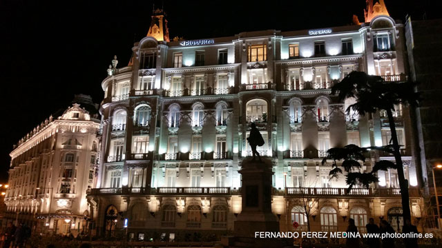 Carillón Edificio Plus Ultra, Plaza de las Cortes, Madrid 640w