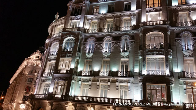 Carillón Edificio Plus Ultra, Plaza de las Cortes, Madrid 640w