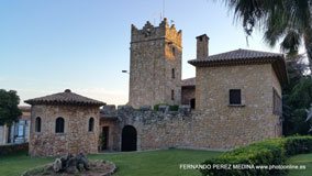 Plaza de la Ermita, Roda de Bará, Tarragona, España