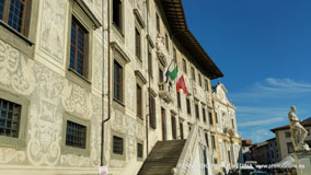 Palazzo della Carovana, Piazza dei Cavalieri, Pisa, Italia