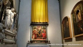 Basilica di San Lorenzo, Piazza di San Lorenzo, Florencia, Italia