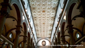 Basilica di San Lorenzo, Piazza di San Lorenzo, Florencia, Italia