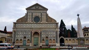 Basilica di Santa Maria Novella, Piazza di Santa Maria Novella, Florencia, Italia