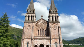 Santuario De Covadonga, Covadonga, Asturias, España